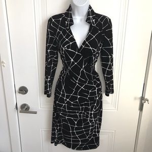 Jones New York giraffe print dress sz 8 in EUC